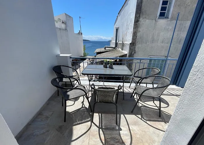 Central House In Old Port Of Skiathos.